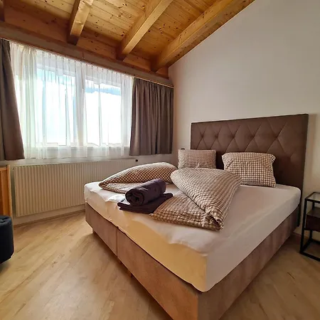 Vakantiehuis With Trail & Mountain Views, Cleaning Included