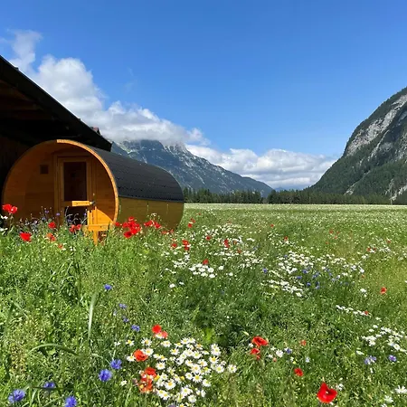 With Trail & Mountain Views, Cleaning Included Tatil Evi
